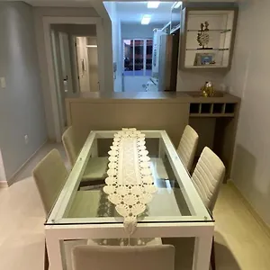 2 Dormitórios Próximo Mar Apartamento